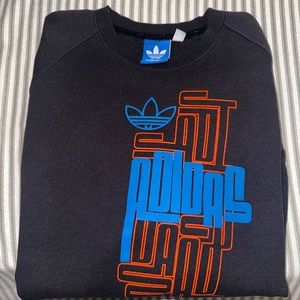 Vintage adidas sweater size medium.